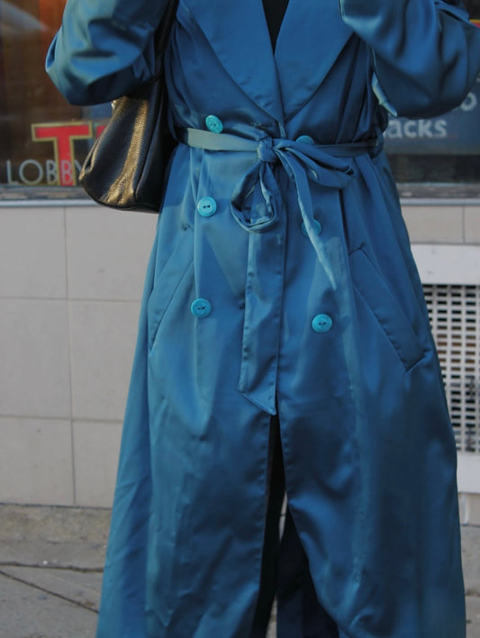 Emma Trenchcoat
